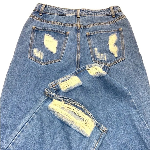 SHEIN blue jeans distressed jeans size large - Picture 3 of 7